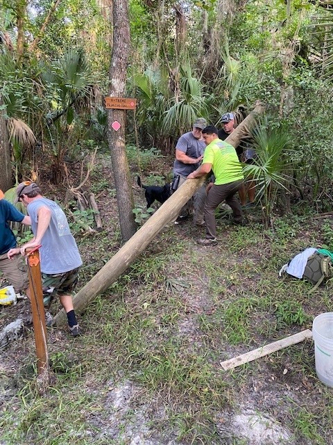 The completed pole with River Hills Country Club .5 Mi. sign visible
